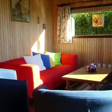 Ein Mit Grossem Garten Und Panoramablick Σπίτι διακοπών *
